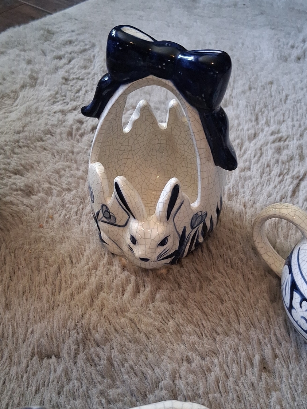 Dedham Pottery Potting Shed Rabbit Bunny  Candy Dish Blue White Easter